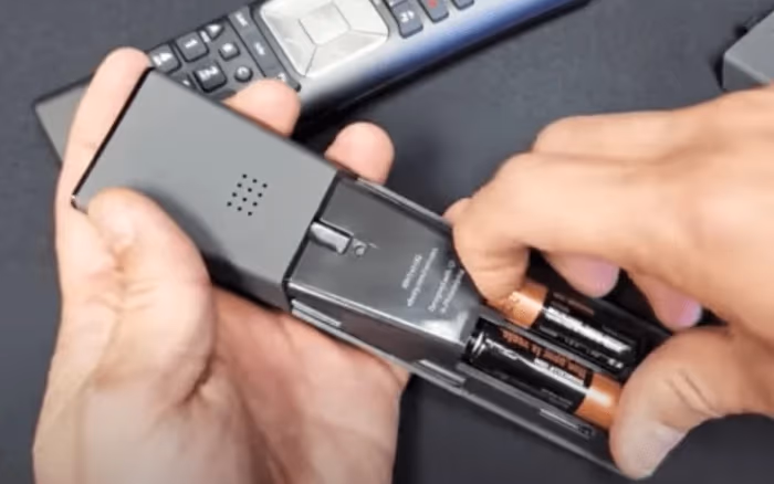 Xfinity Remote Replacing The Batteries